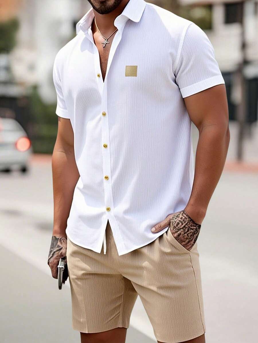 Manfinity Homme 男士純色簡約短袖襯衫短褲套裝，適合日常穿著與正式場合 - 白色 - 查看 1