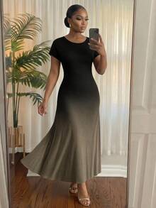 SHEIN Lady CURVE 大尺碼女款漸層色圓領短袖休閒洋裝 - 彩色 - 查看 4