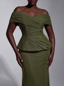 Elitara Plus Size Elegant Luxurious Glamorous Off-Shoulder Elastic Knit Mesh Ruched Fishtail Dress For Wedding Event Evening Party - Green - View 1