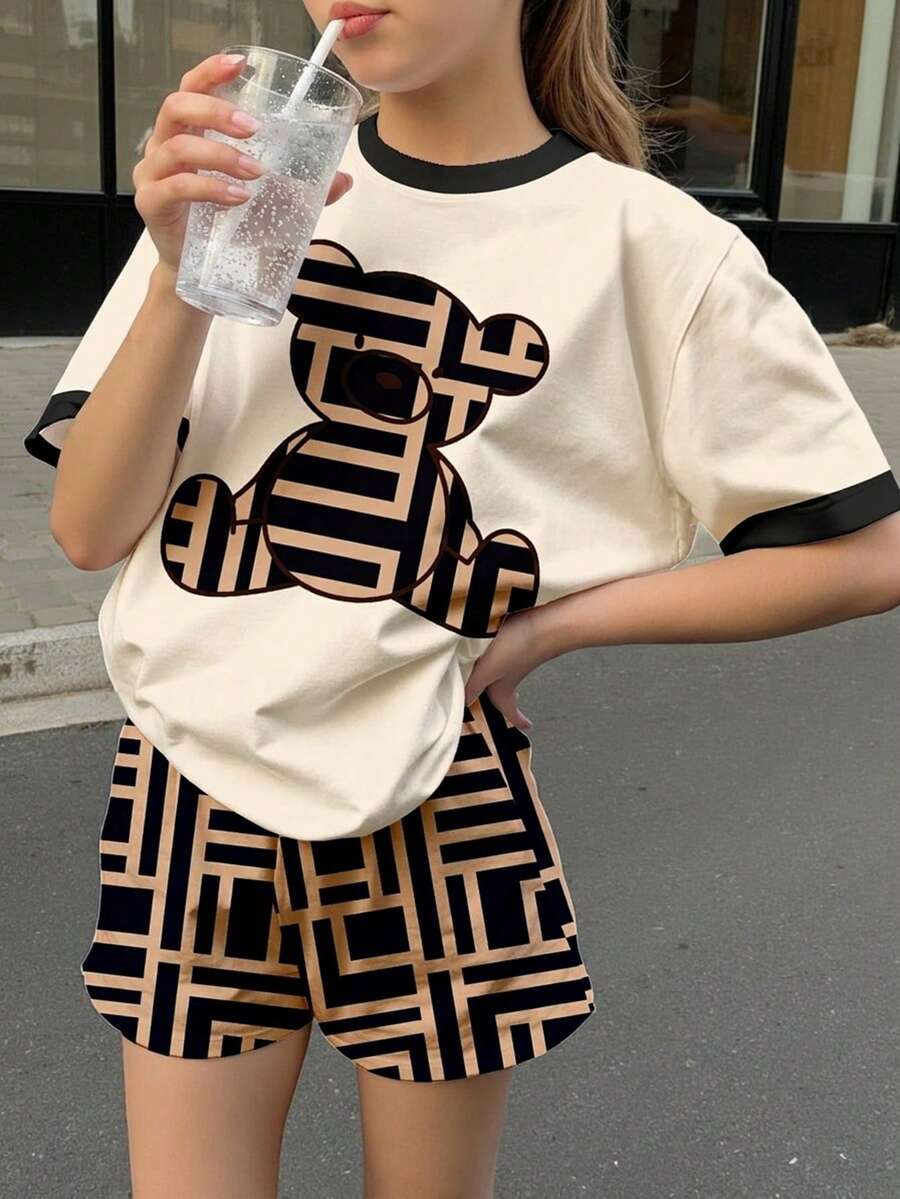 SHEIN Leap Crew 少女可愛白色夏季休閒極簡甜美熊與幾何印花短袖上衣與短褲2件套,圖案T恤兩件式套裝 - 彩色 - 查看 1