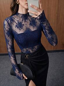 Anewsta Atasan Elegan Wanita Berenda Transparan dengan Lubang Jempol, Cocok untuk Pesta Liburan - Royal Blue - View 7