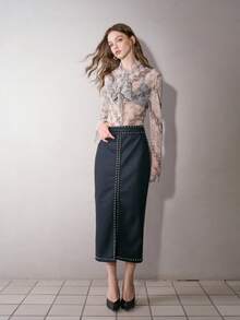 MOTF PREMIUM Rok PU Wanita dengan Desain Stud, Musim Gugur/Musim Dingin - Hitam - View 5