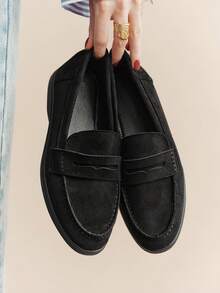 Rosivie Women's Flat Round Toe Slip-On Shoes, Suitable For Daily Casual Wear And Office - Graphite Black - View 2