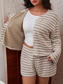 CovetEZ Nuevo Conjunto de 2 Piezas de Top Casual con Botones a Rayas y Shorts Talla Grande Otoño - Albaricoque - Ver 6