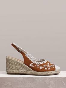Styleloop Ladies, Rubber Band Cross Strap, Straw Rope, Sandals, High Heels. - Camel - View 1