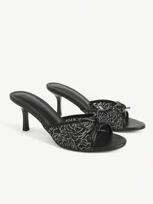 Black 3 silver thread rose net