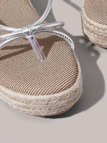 Styleloop Spring And Summer New Silver Thin Strip With Foot Clip Hemp Rope Bottom Women's Flat Sandals Comfortable And Breathable Thick-Soled Sandals Beach Vaca - Silver - View 3