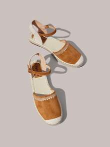 Styleloop Ladies Camel Bohemian Vacation Embroidered Strap Hemp Rope Flat Shoes - Camel - View 3