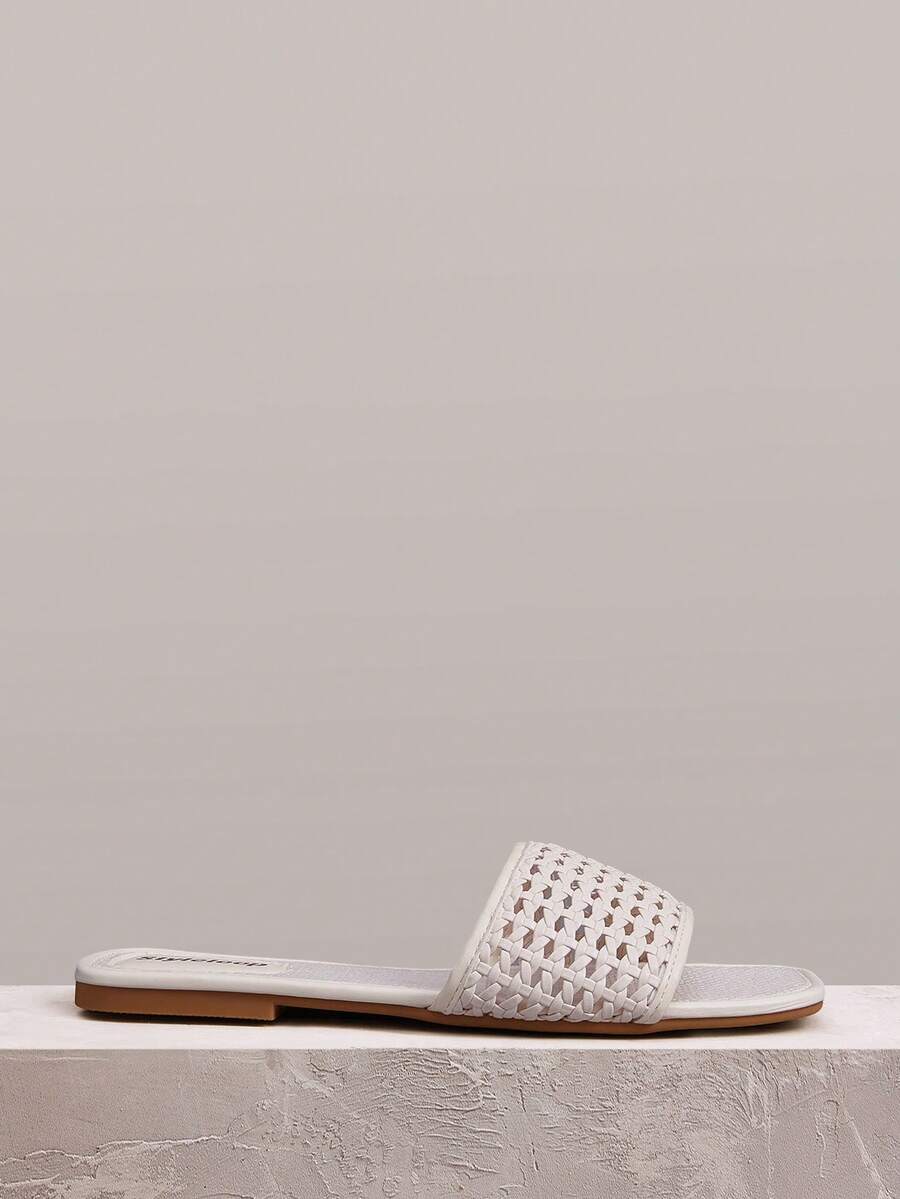 Styleloop Retro Woven Open-Toed Slippers, Square Toe Flat Bottom , Daily Wear Versatile Slippers, Vacation Casual Women's Shoes - Apricot - View 1