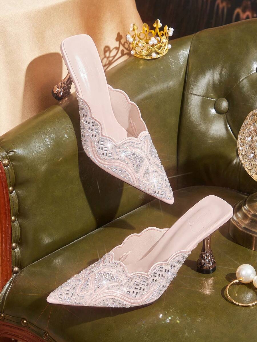 CUCCOO TILAWA أحذية نسائية بكعب عالي مدبب أنيقة وجذابة، تصميم مطرز بالليزر والراينستون فاخر وأنيق، مع تصميم سهل الارتداء - لون شمبانيي - مشاهدة 1