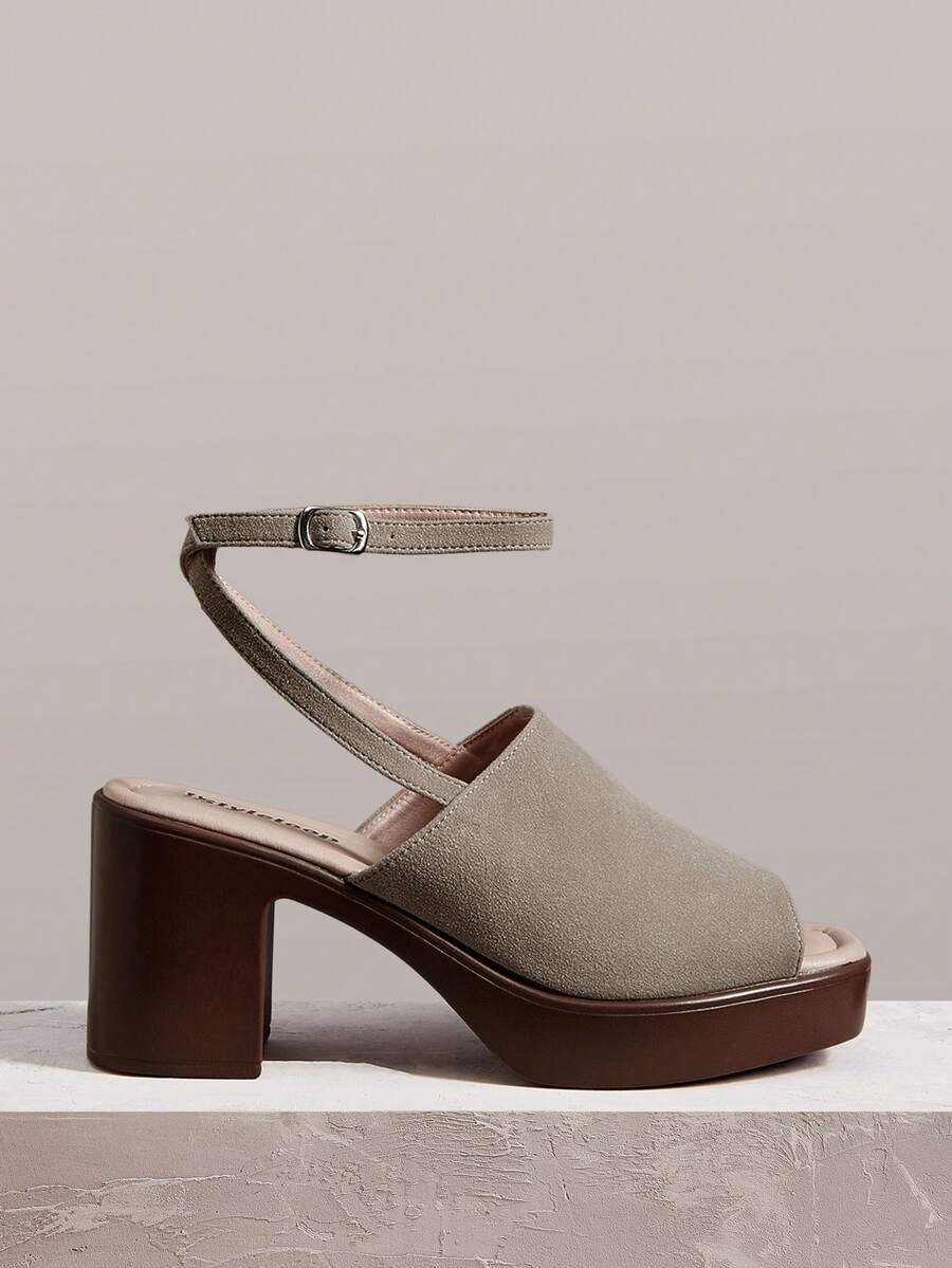 Styleloop Sandal Suede Bertekstur Halus dengan Tali Ganda di Belakang, Sepatu Hak Tebal Ujung Persegi, Sepatu Hak Tinggi Serbaguna Terbaru untuk Musim Panas 2026 - Khaki - View 1