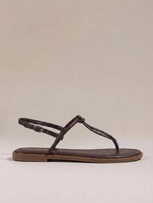 HighSole Sandalias planas para mujer con tira en el dedo, cómodas para primavera/verano, uso exterior/interior, moda minimalista, adecuadas para vacaciones, desplazamientos diarios, zapatos de verano de estilo retro elegante - Café - Ver 2
