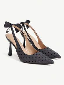 Gray black dot