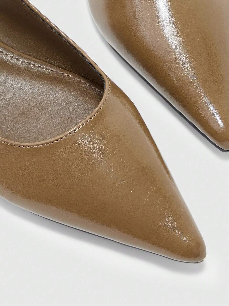 CUCCOO BIZCHIC Spring, Summer And Autumn Pointed Toe Low Vamp Flat Bottom Office Workers Commuting Women's Shoes