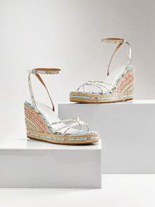 Solezae Women's Elegant Cute Floral Print Ankle Strap Espadrille Wedges - Multicolor - View 7
