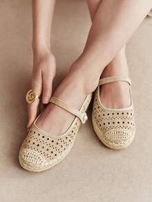 Rosivie Ladies Khaki Hollow Pull-Out With Pearl Buckle Flat Shoes - Khaki - View 1