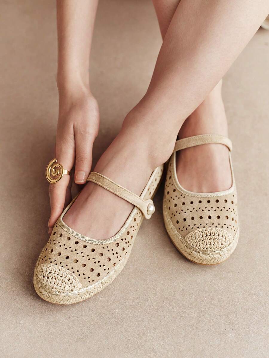Rosivie Ladies Khaki Hollow Pull-Out With Pearl Buckle Flat Shoes - Khaki - View 1