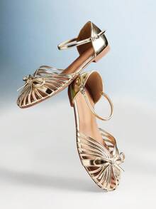 Solezae Women's Fashion Comfy Knot Decor Cutout Flat Sandals Summer Shoes - Gold - View 1