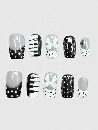 Anime 10 piezas de parches de uñas postizas hechas a mano con diseño retro de lunares, lazos y llaves dulces en blanco y negro, estilo Millennial Babes, modelo Vitality Girl de producción masiva