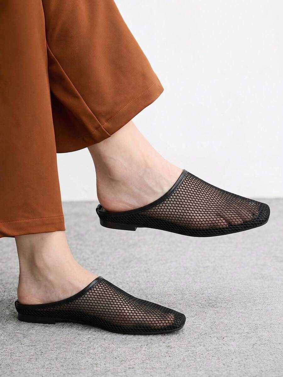 CUCCOO BIZCHIC 女款春夏新款網紗鏤空方頭包頭室外透氣平底穆勒拖鞋 - 黑色 - 查看 1