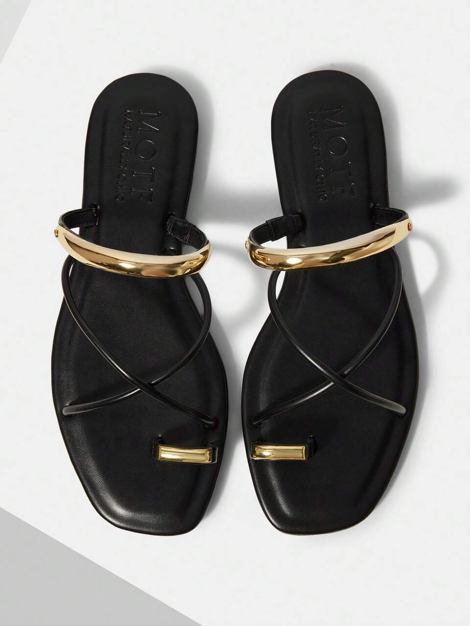MOTF METAL CIRCLE CROSSED STRAP FLAT SANDALS, BLACK SUMMER OPEN-TOE SNEAKERS BEACH SANDALS