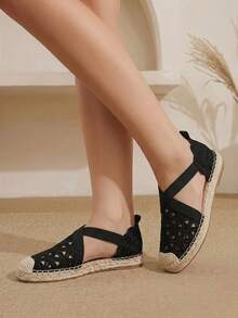 Styleloop Modische Damen-Flats in Schwarz mit Blumenstickerei, Hohldesign, Strohsohle und elastischem Band, geeignet für Outdoor, Urlaub und Shopping - Schwarz - Übersicht 8