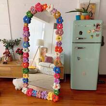 50 món hoa trang trí thủ công nhiều màu, trang trí khung gương đứng, viền hoa xốp cho gương toàn thân, bộ DIY làm mới gương - Nhiều màu - Xem 1