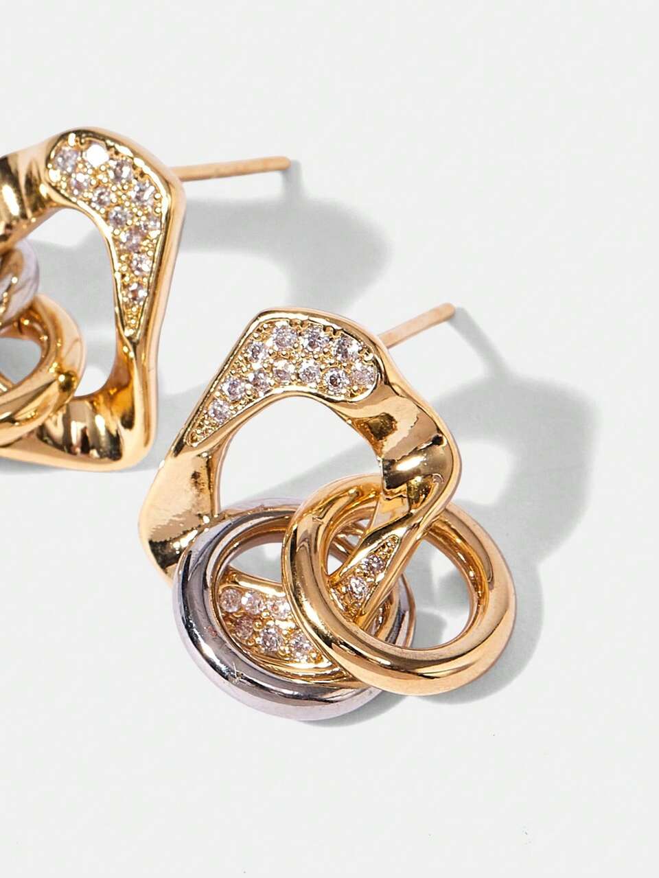 MOTF LIGHT LUXURY SLIGHTLY INLAID GEOMETRIC IRREGULAR EARRINGS FASHION VERSATILE EXQUISITE EARRINGS ATMOSPHERIC CIRCLE EARRINGS WOMEN