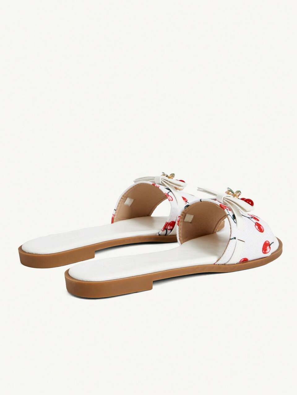 CUCCOO CHICEST Ladies Slouchy One Piece Cherry Button White Flat Sandals