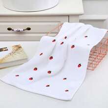 Joivida 1pc Cute Bath Towel / Hand Towel - Soft Absorbent Cotton Strawberry Patterned Towel, Decorative Aesthetic Bathroom Towel - White - View 3
