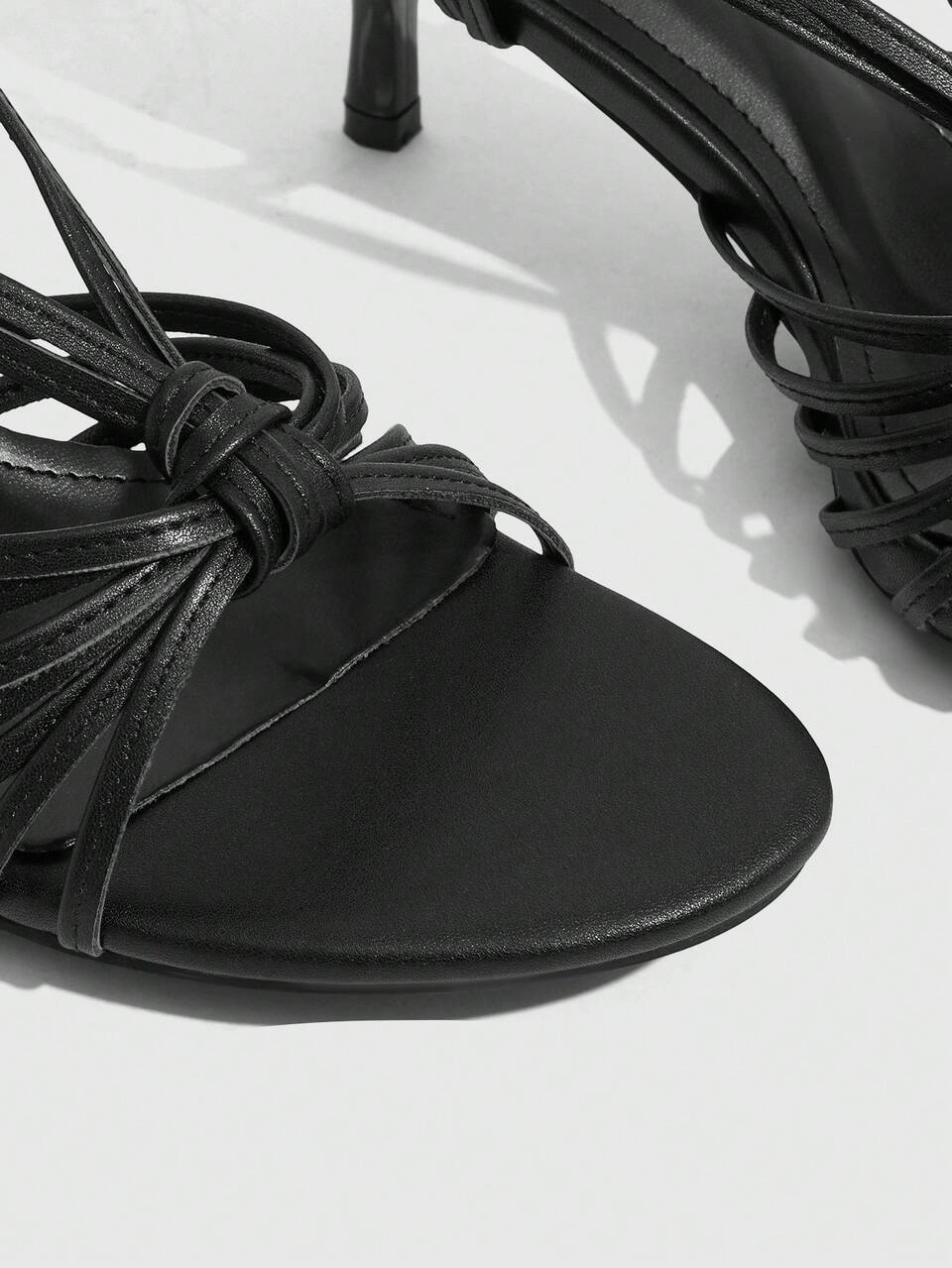 CUCCOO SZL Black Thin Strap Knotted Back Empty French Minimalist Round Toe Thin Heel Open-Toed Sandals Female Dating Commuter Vacation