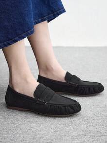 CUCCOO BIZCHIC 復古百褶設計平底低跟軟底麂皮黑色穆勒鞋，休閒女鞋 - 黑色 - 查看 5