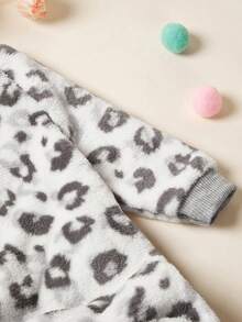 PETSIN 1pc Pet Cat Dog Universal Leopard Print Fashionable Autumn And Winter Plush Warm And Comfortable Round Neck Dog Jumpsuit - Multicolor - View 8
