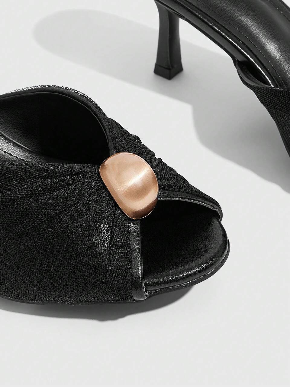 CUCCOO SZL Women Shoes Spring And Summer New Round Toe PU Mesh Surface Golden Water Drop Buckle. One-Piece Slip-On Stiletto Cloth And Sandals