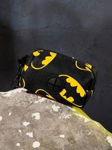 BATMAN X SHEIN 酷黑色寵物胸背帶，黃色蝙蝠圖案，附配套牽繩、項圈與拾便袋收納包，貓狗日常散步用品 - 黑撞黃 - 查看 4