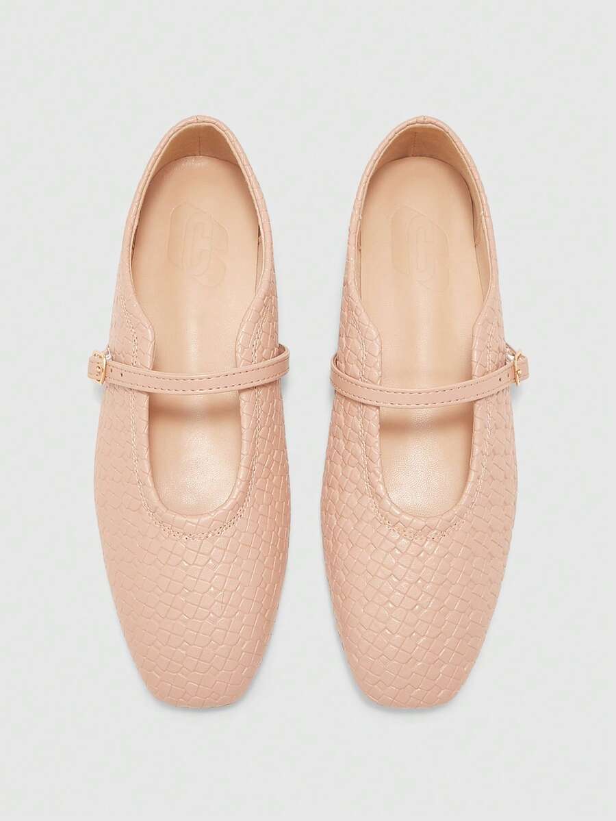 CUCCOO BIZCHIC 女款裸色壓紋瑪麗珍平底鞋 - 裸色 - 查看 1