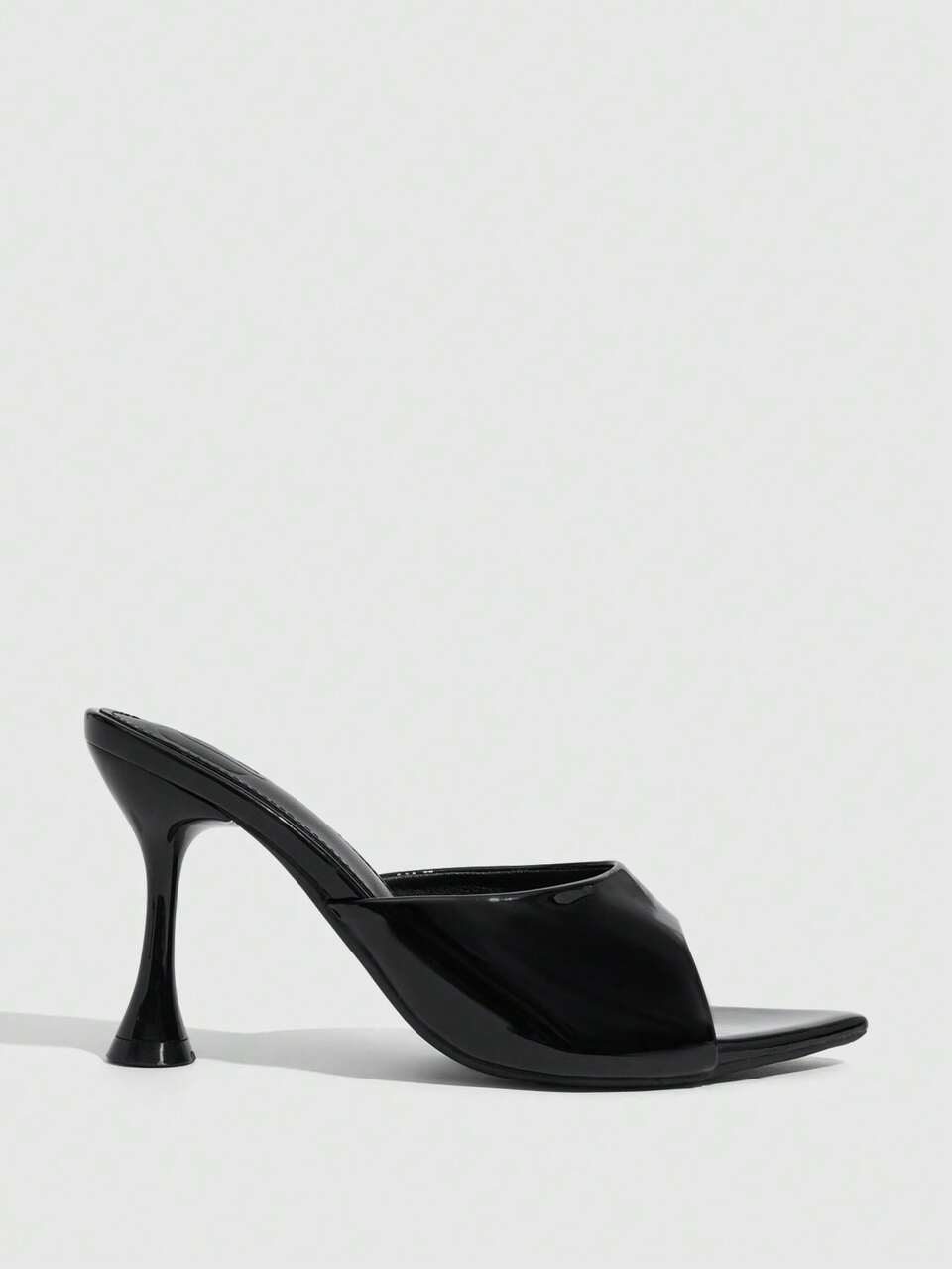 CUCCOO SZL Ladies' Pointed Wine Glasses With A One-Piece Lazy High-Heeled Sandals, Minimalist And High-End Style, Versatile For Summer Commuting