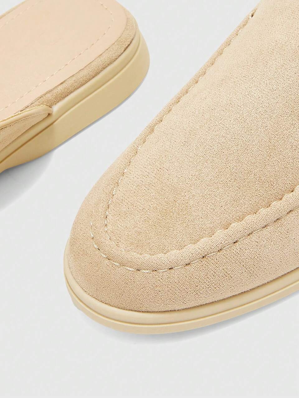 CUCCOO BIZCHIC Flat-Soled Shoes Are Fashionable, Elegant And Generous, Casual, Simple And Comfortable, Portable, Foot-Covering, Workplace Commuting