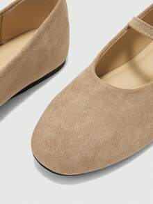 CUCCOO BIZCHIC Round Toe Women's Shoes, Low Vamp Comfortable Solid Color Flats, Suitable For Leisure Commuting And Versatile Vacation - Khaki - View 5
