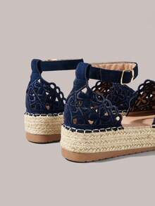 Styleloop Ladies Flat Bottom Round Toe Electric Embroidery Flower Hemp Rope Beach Leisure Holiday Sandals Summer Shoes Fall Shoes - Navy Blue - View 6