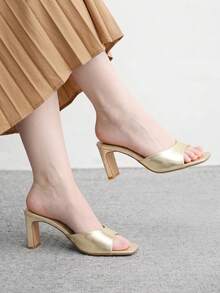 CUCCOO BIZCHIC Sandal Wanita Model Sederhana Ujung Persegi dengan Hak Sedang dan Model Terusan, Model Selop - Logam emas - View 4