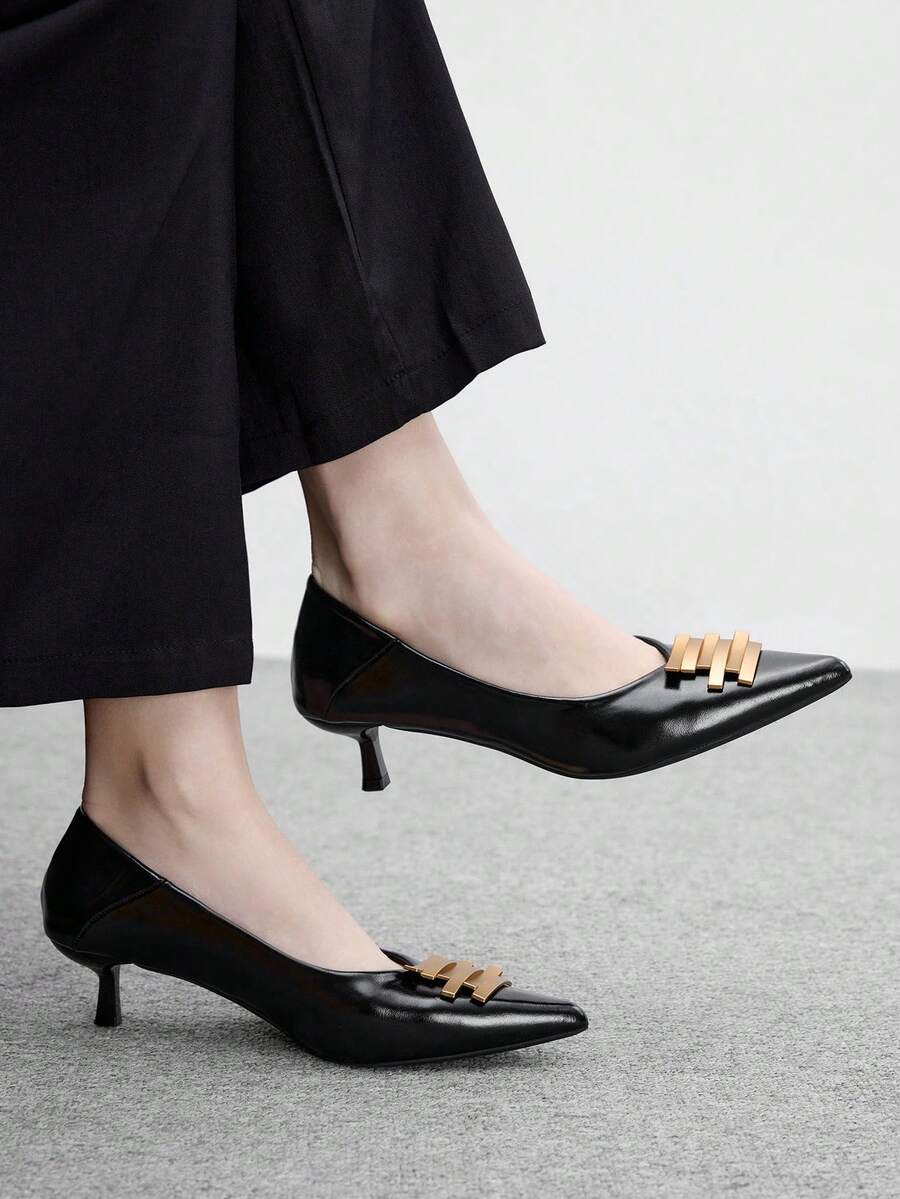 CUCCOO BIZCHIC 女款時尚裝飾高跟尖頭鞋 情人節款 - 黑色PU - 查看 1