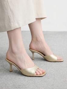 Gold 2 fine lines