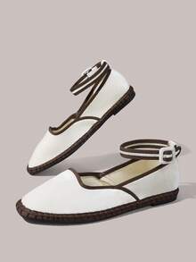 Styleloop Sepatu Flat Wanita Warna Beige Vintage dengan Tali Beludru - Krem - View 3