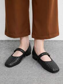 CUCCOO BIZCHIC Spring Commuter Woven Pattern Buckle Square Top Low Heel Black Soft Leather Retro Low Vamp Mary Jane Shoes - Black - View 6