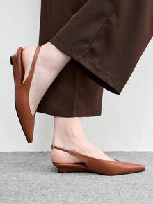 CUCCOO BIZCHIC 極簡純色尖頭露跟女鞋，通勤與休閒穿搭，聖誕與春季鞋款 - 咖啡棕 - 查看 5