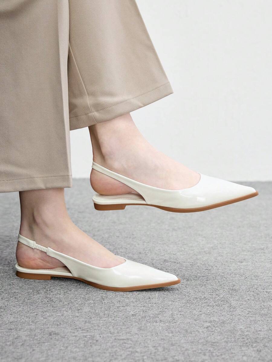 CUCCOO BIZCHIC 女款平底尖頭簡約白色後扣slingback女鞋,日常百搭輕量舒適通勤鞋 - 米白色鏡面 - 查看 1