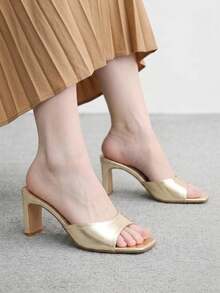 CUCCOO BIZCHIC Sandal Wanita Model Sederhana Ujung Persegi dengan Hak Sedang dan Model Terusan, Model Selop - Logam emas - View 1