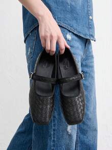 CUCCOO BIZCHIC Spring Commuter Woven Pattern Buckle Square Top Low Heel Black Soft Leather Retro Low Vamp Mary Jane Shoes - Black - View 1