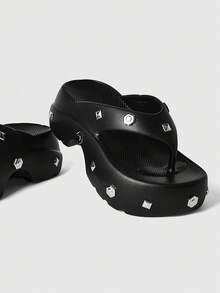 ROMWE Grunge Punk Women's Shoes Black Rock Punk Sandals, Summer Open-Toed Rivets Gothic Beach Roman Flip-Flops - Black + screw rivets - View 8